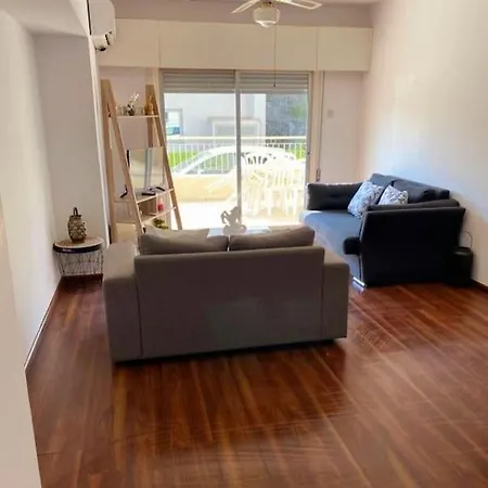 Large Modern Flat Daire Limasol